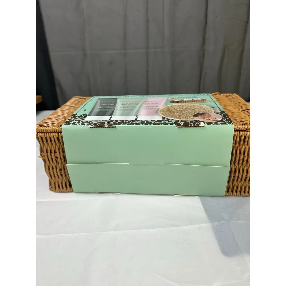 Tuscan Hills 5 pc Body Care Set with Exfoliating‎ Brush & Storage Basket New